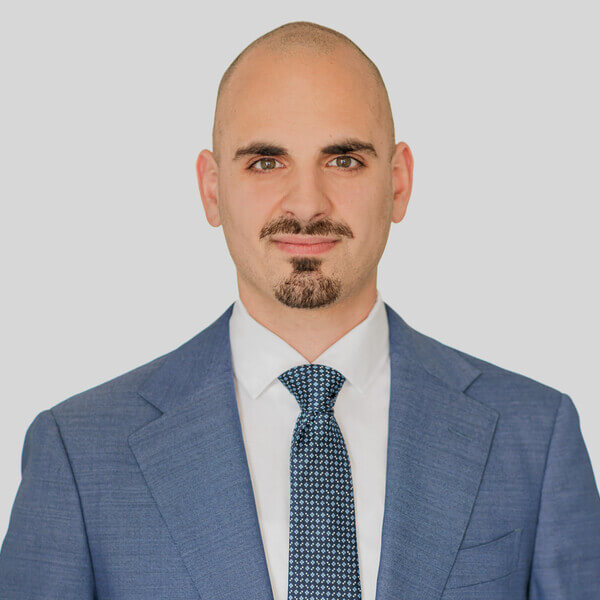 Omid Bechmann, LL.B.
