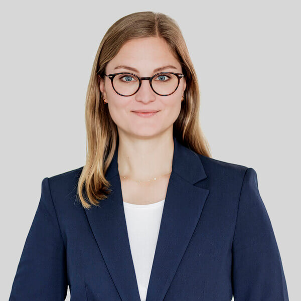 Alisa J. Priess